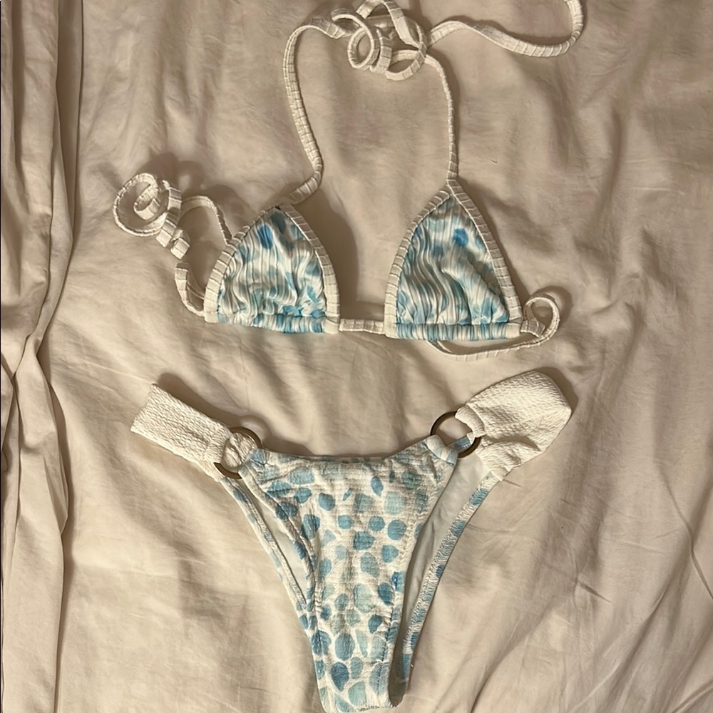 Cleome Bikini Set